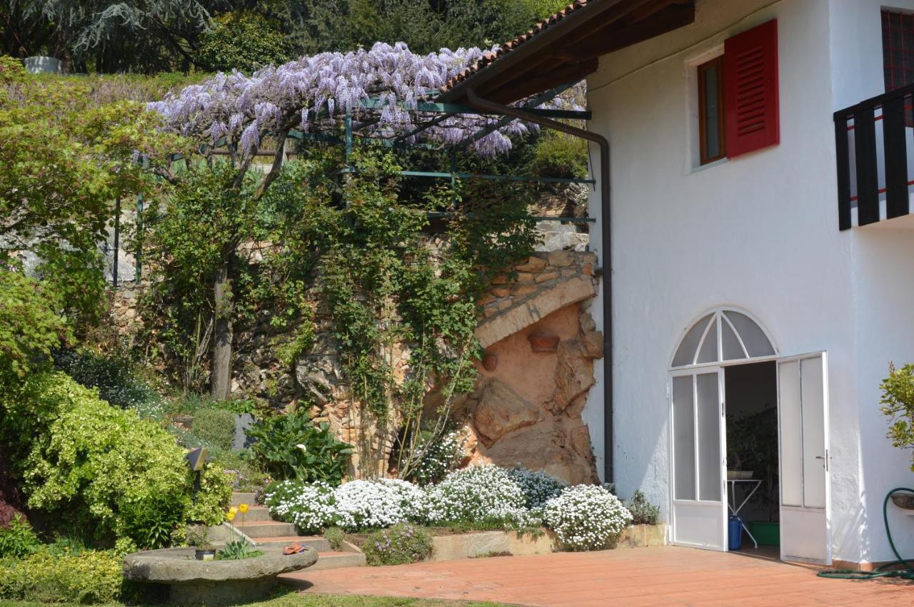 L'Uovo E La Faina Bed & Breakfast Busca Exterior foto