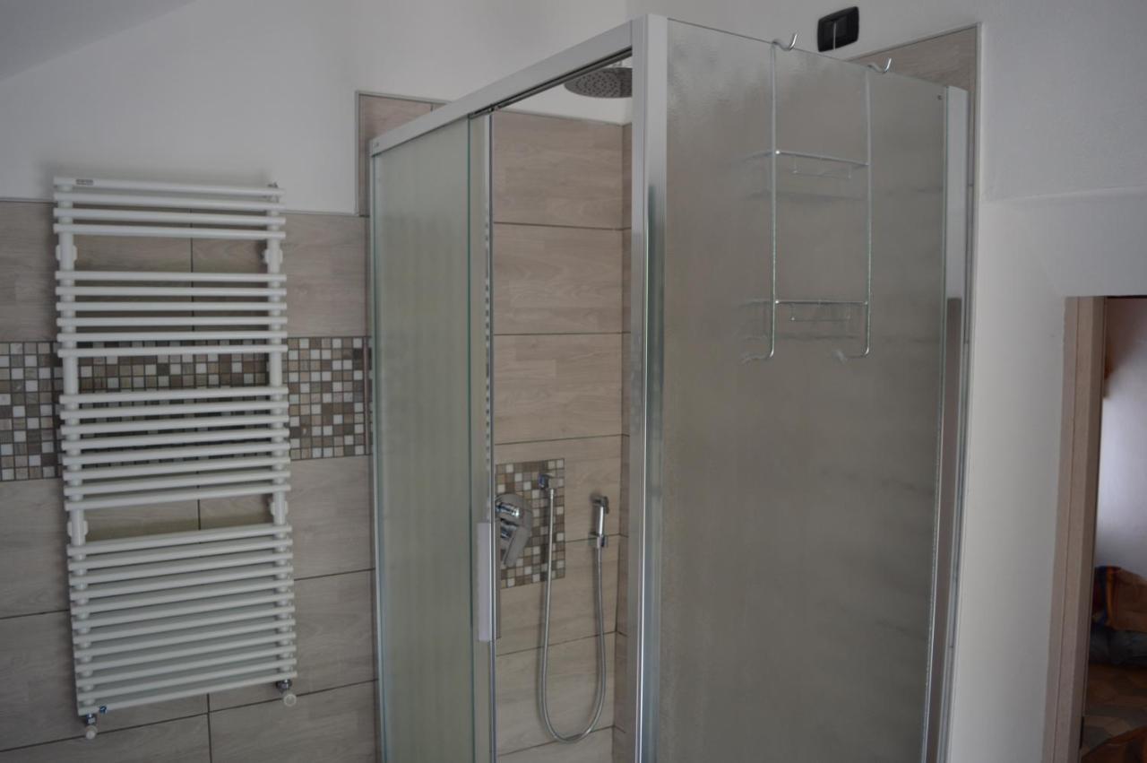 L'Uovo E La Faina Bed & Breakfast Busca Exterior foto