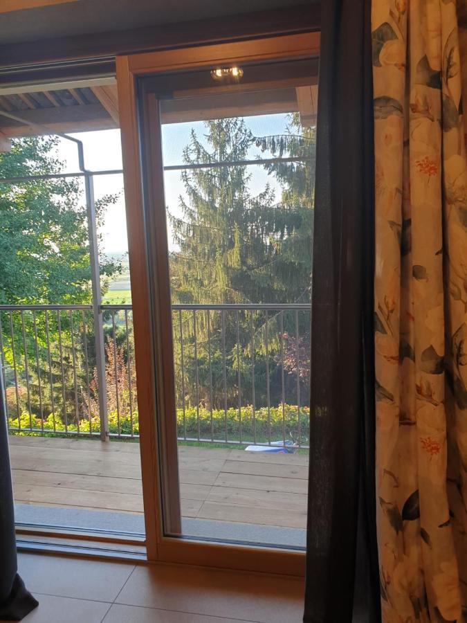 L'Uovo E La Faina Bed & Breakfast Busca Exterior foto