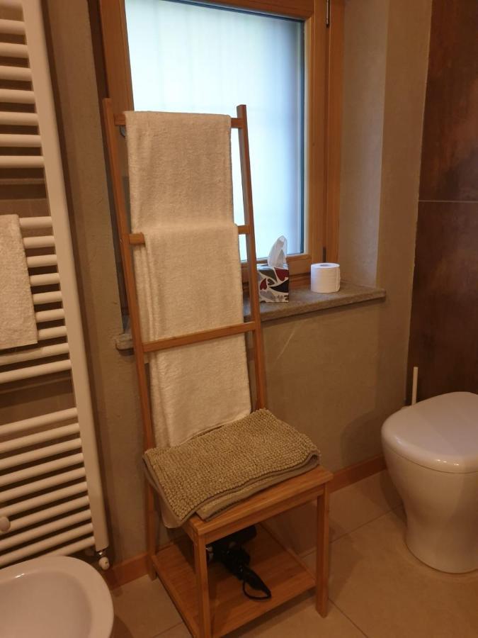 L'Uovo E La Faina Bed & Breakfast Busca Exterior foto